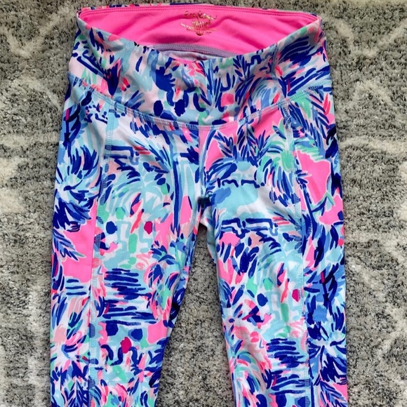 Lilly Pulitzer Weekender Leggings - Picture 8 of 8